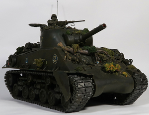 TAMIYA, M4 car - man 105mm..., 1/16, full operation, used 