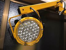 (在庫あり) おすすめ LED AC100V～277V　60W 5000K(昼光色) 110lm首振り機能 コンテナ ワークライト作業灯 倉庫 ガレージ 夜間作業 長寿命_画像5