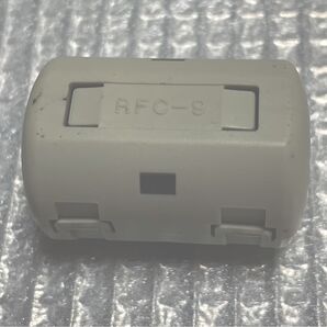 北川工業 RFC-9 スリーブクランプ 樹脂ケース付分割コア