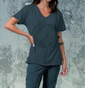 salsation サルセーションV Neck T-shirtDARK GREY L size