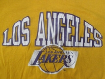 トリコタグ・Los Angeles Lakers・Tシャツ