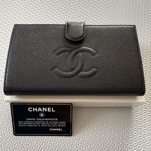 未使用＊ シャネル CHANEL 長財布 ココマーク キャビアスキン がま口 黒 財布