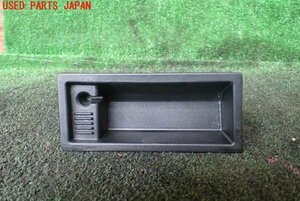 1UPJ-10737821]BMW アクティブハイブリッドX6(AHX6)(FH44 E72)灰皿1 中古