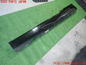 1UPJ-16801392]BMW 335i クーペ(WB35 E92)左サイドステップ 中古