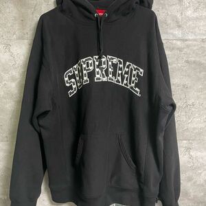  Supreme Supreme Hearts Arc Hooded Sweat размер M