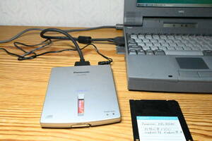 即決　PC-9821ノート利用可能　外付けCD-ROMドライブ　win98win95用ドライバー付 Panasonic KXL-830AN PCカード
