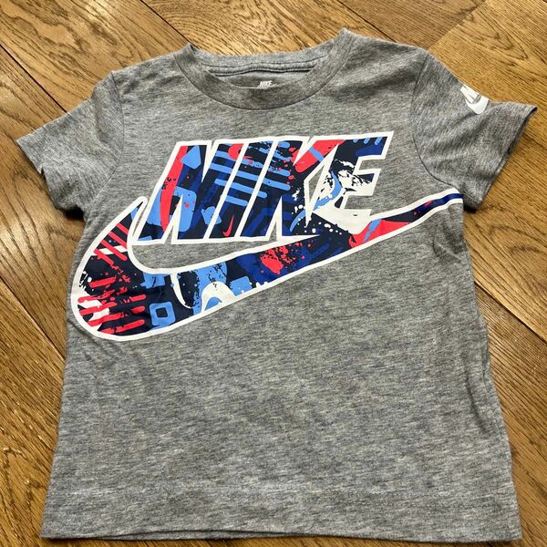 NIKE 半袖Tシャツ