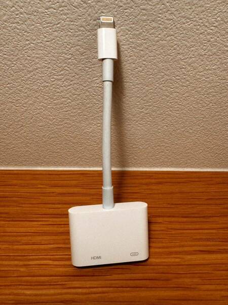 【純正品】Apple純正AVアダプターHDMI変換ケーブル iPhoneライトニング Model A1438 