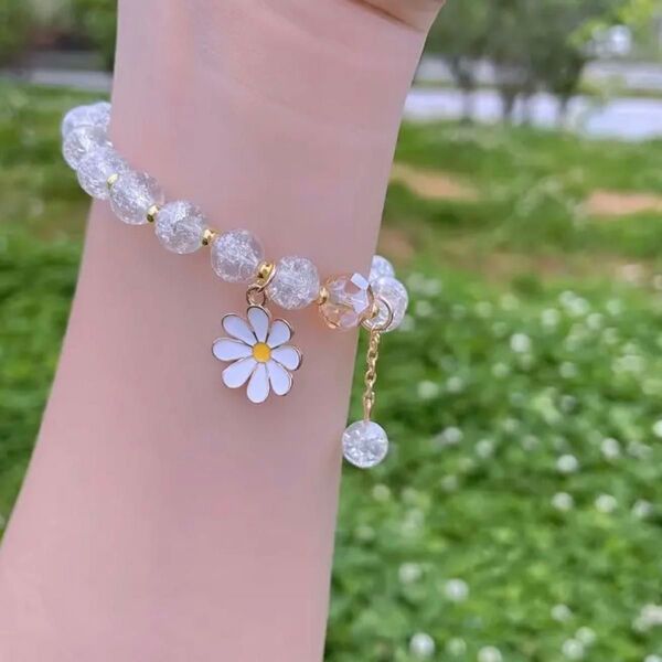新品未使用♪ フラワービーズブレスレット アクセサリー ストーン ジュエリー 天然石 かわいい お洒落 ファッション ビジュー 花