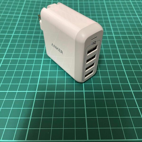 アンカー　 4口USBタップ　パワーポート急速充電器