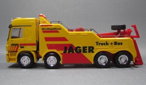1/87 Herpa Actros L '02 Empl Berge and Bison JAGER 