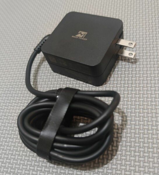  USB Type-C AC充電器　ノートパソコン 65W PD対応 