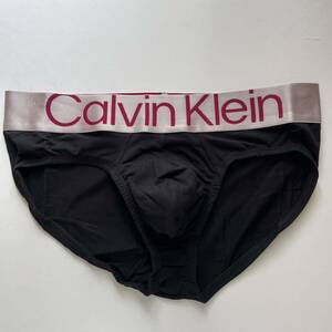 Calvin klein カルバンクライン メンズビキニ　L(M) ブラック　黒　ビキニブリーフ　メンズインナー　男性ビキニ　男性インナー　男性下着