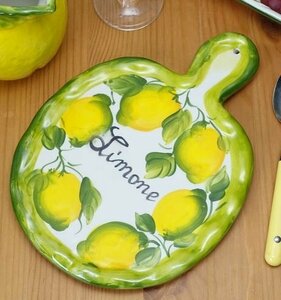 Art hand Auction Made in Italy, imported goods, wall decoration, cutting board, lemon, pottery, Living Studio, direct import, picture plate, Bassano, handmade, BRE-1777LE, kitchen, Tableware, kitchenware, Cutting board