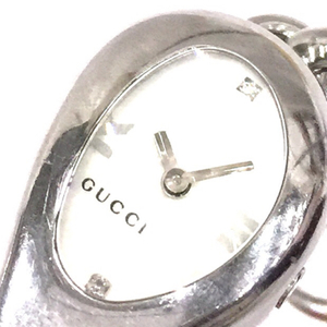 グッチ 103 クォーツ 腕時計 ホワイト文字盤 レディース ファッション小物 付属品あり 未稼働品 GUCCI QR062-321