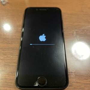 iPhone SE Apple ブラック SIMフリー 