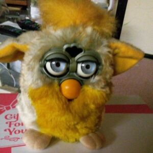 ファービー 1998年 Furby レトロ ぬいぐるみ タイガーエレクトロニクス