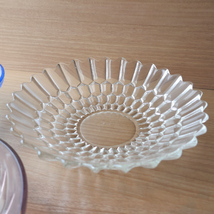 昭和レトロ　昔の　ガラス　食器　皿　3点_画像2