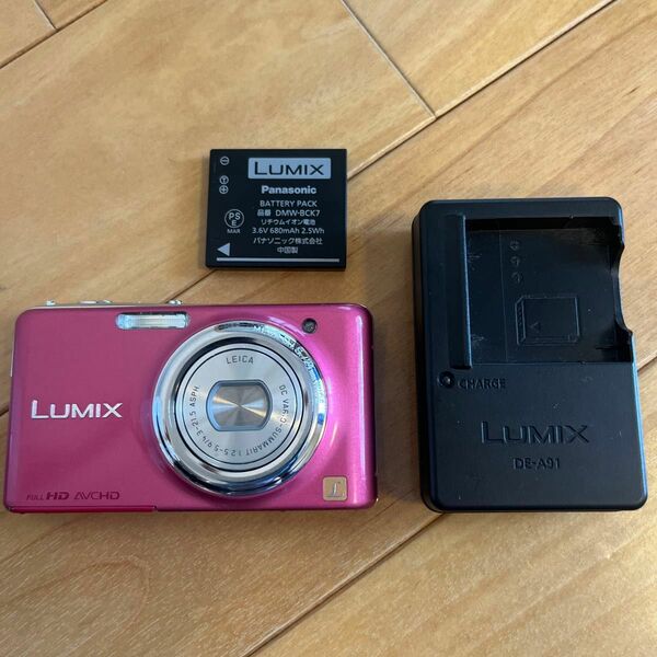 Panasonic パナソニック LUMIX DMC-FX77 コンパクトデジタルカメラ 充電器　バッテリー