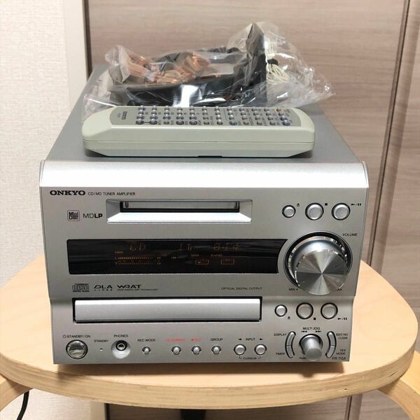 ONKYO FR-7GX 本体のみ CD.MD再生可能 リモコン付き 現状渡し品