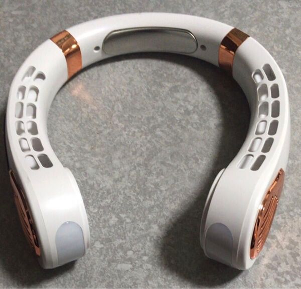 ネックファン 扇風機 USB 充電ケーブル付き ネッククーラー 熱中症対策