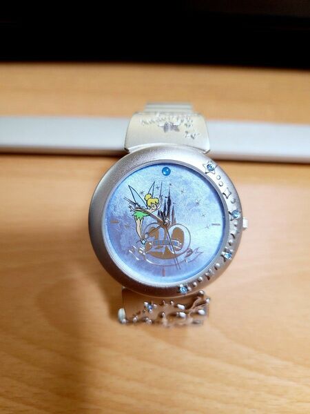 東京ディズニーランド　ティンカーベル　腕時計　20周年記念 ディズニー Disney 電池新品