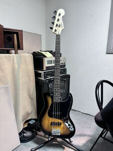 Squier by Fender AffinitySeries JazzBass