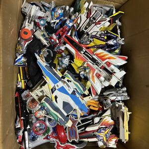  Ultraman toy set sale vehicle metamorphosis item 140 size 12kg junk special effects that time thing 