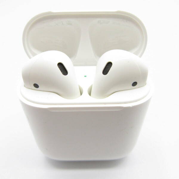 T1353☆Apple AirPods エアポッズ【充電ケース 第1世代 A1602・ イヤホン 第2世代 A2032 A2031】ワイヤレス 動作確認後初期化済み 中古品