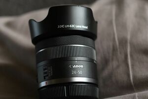  Canon RF24-50mm F4.5-6.3 is STM フード付き！