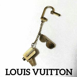  rare Louis Vuitton porutokre can n key holder camera sunglasses M65383