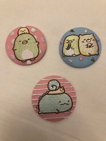すみっコぐらし 刺繍缶バッジ