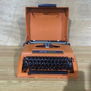 *[ selling out ] English typewriter BROTHER Young Euce