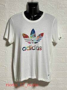 ★A★　adidas Originals　アディダスオリジナルス　ラウンドネックTシャツ　カラフルトレフォイル　ビッグロゴTシャツ　