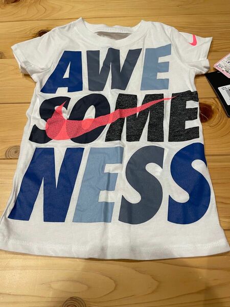 NIKE Tシャツ　キッズ 半袖