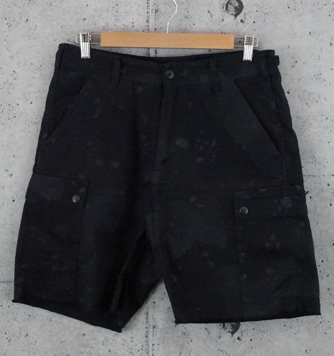 Yahoo!オークション -「supreme camo cargo short」(ボトムス