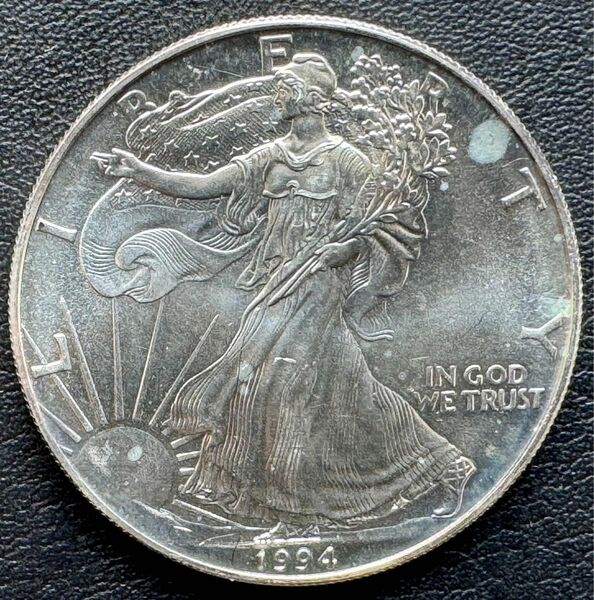 アメリカ1ドル イーグル銀貨1994年