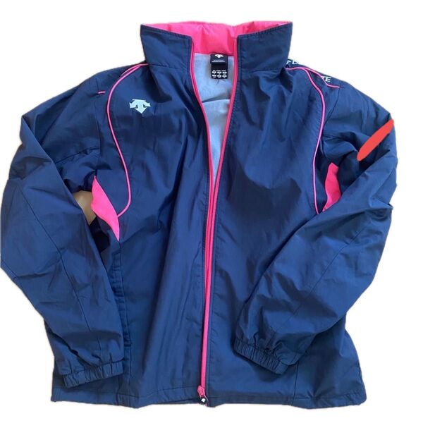 裏起毛 ジャージ上 DESCENTE 薄手軽量ジャケット フード収納機能 ウインドブレーカー