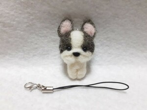 羊毛フェルト ハンドメイド 仔犬 フレンチブルドッグ　パイドちゃん ストラップ 