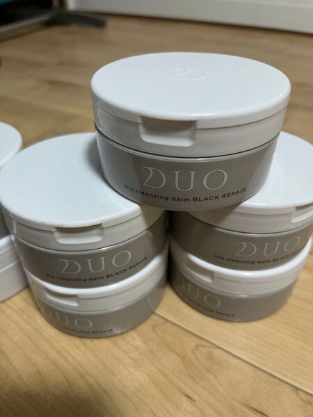 DUO クレンジングバーム空容器9こです。