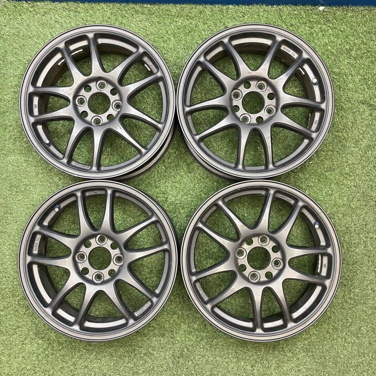Amazon.co.jp: 【ホイールのみ 4本セット】WORK EMOTION CR Kiwami【ホワイト】15インチ (8J+5 4H-100,  FLAT-ブルー) : 車＆バイク