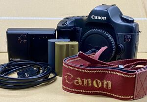 Canon EOS 5Dボディ+付属品