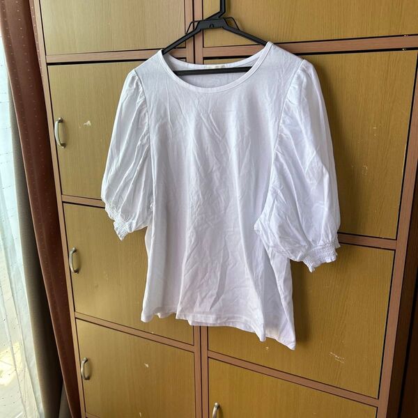 カットソー 白 五分袖 ふんわり袖 GU XL