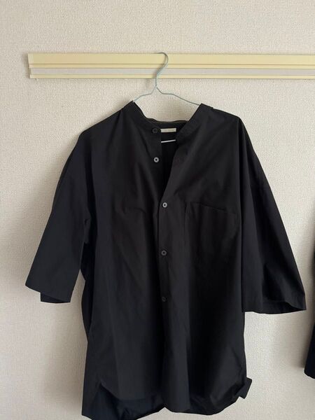 シャツ 黒