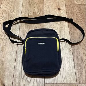 X-LARGE ショルダーバッグ