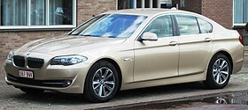 BMW5シリーズF07/F10/G30/F90に！高品質多層構造ボディカバー！裏起毛・高撥水・良通気のプレミアムカーカバー！装着簡単な車カバー
