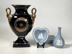 LIMOGES CASTEL リモージュキャッスル 金彩22K 花瓶 / WEDGWOOD ウェッジウッド ハート型トレイ 花瓶　計3点
