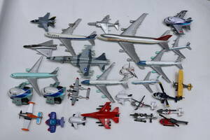  passenger plane . interval machine warplane helicopter etc. various 27 machine used 