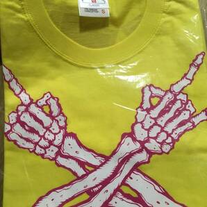 レア!メタルポーズTシャツ(黄) Tシャツ 新品S クリポ送料無料