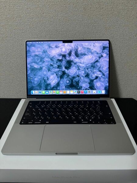 MacBook Pro M3 メモリ16/SSD1TB 14インチ